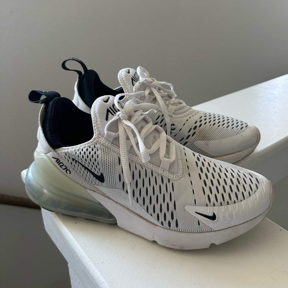 Nike Air Max 270